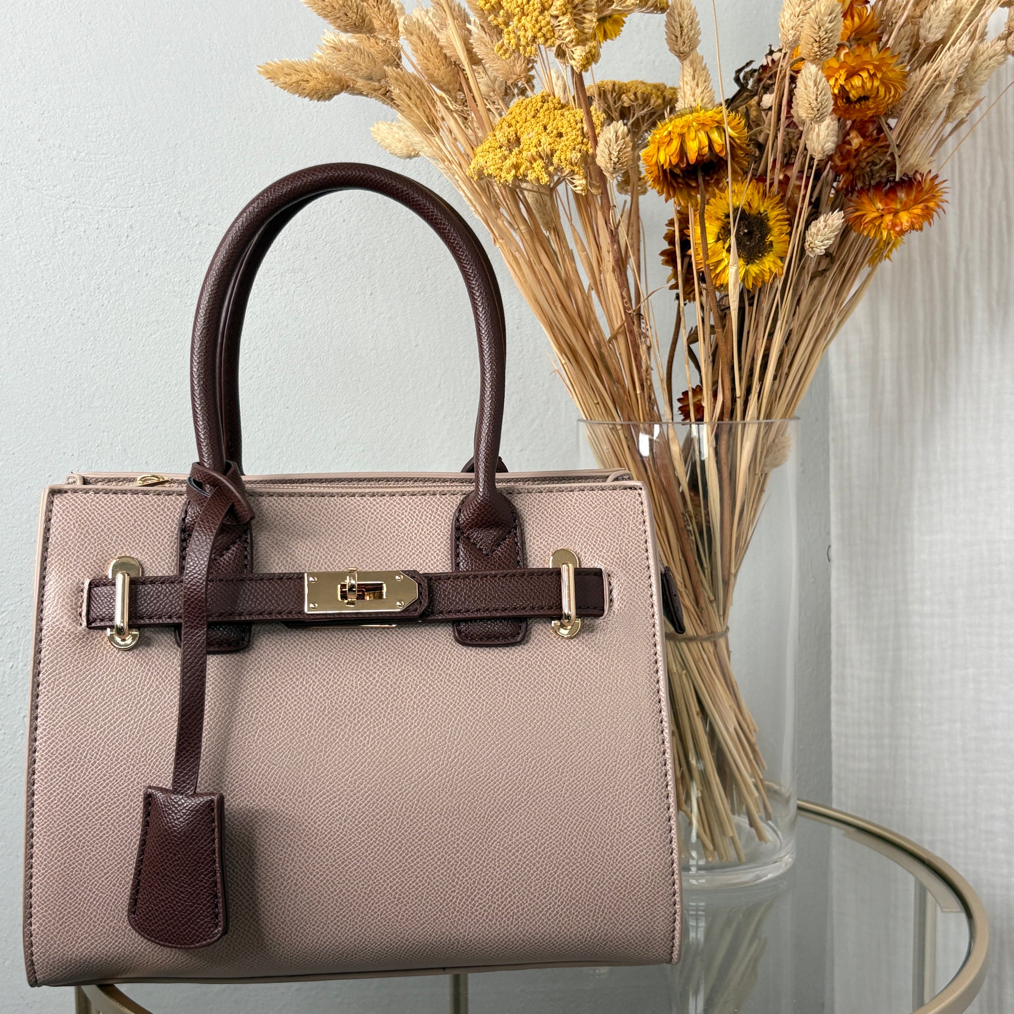 Sac à main beige détails marron